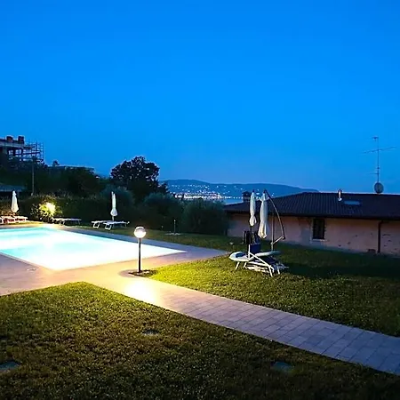 Appartement Seeblick 2bb Lockoff Apartment, Pool & Garten *
